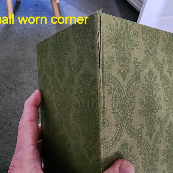 Gucci crossbody mini w dust bag and box - Picture 2 of 14